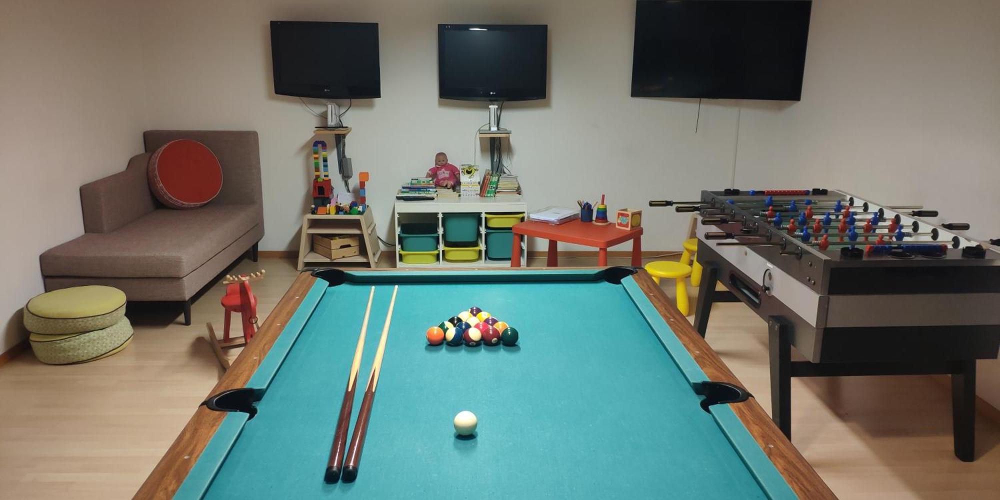 Cailler & Bains De La Gruyere Hotel 4*