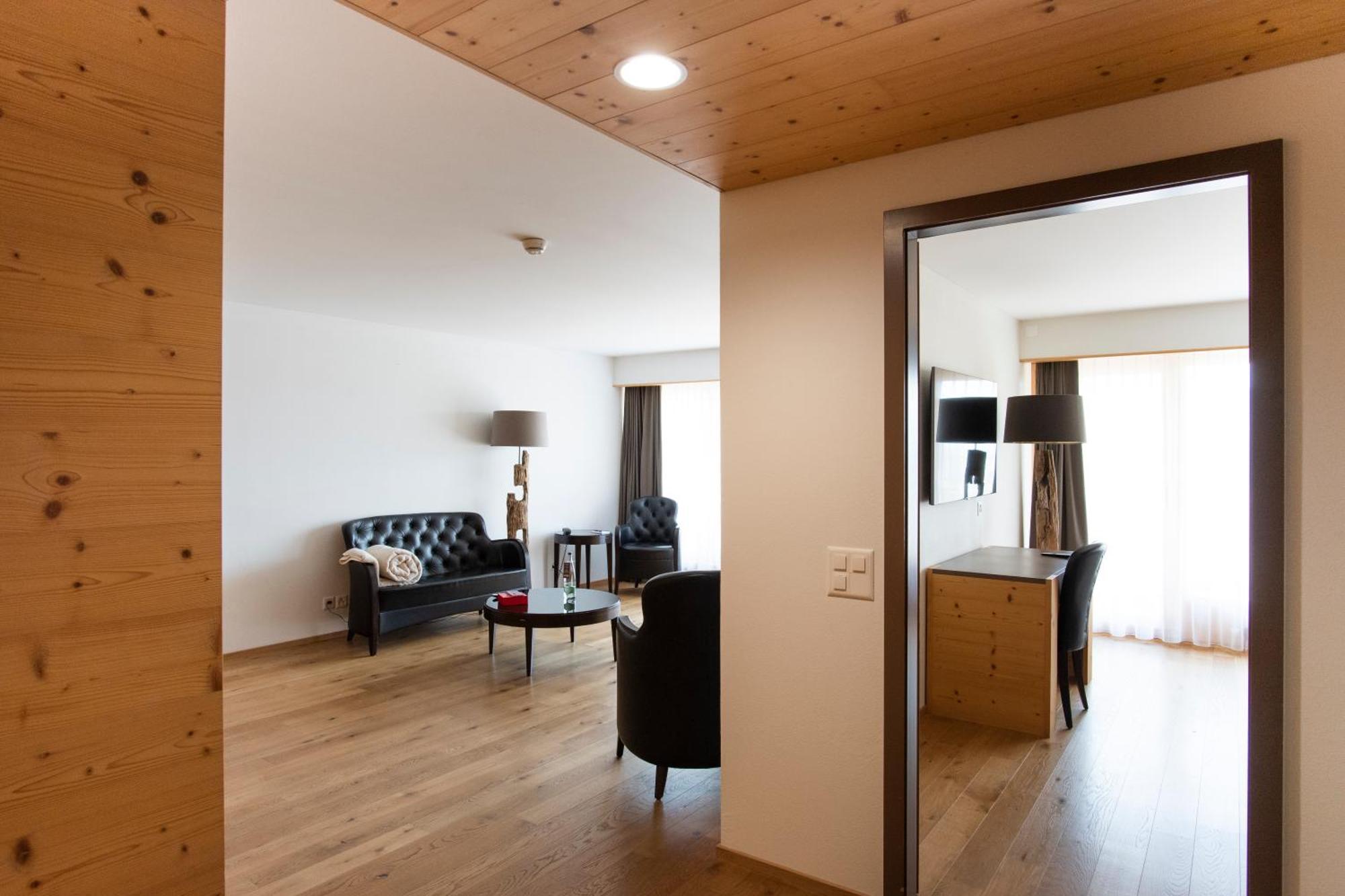 Hotel Cailler & Bains De La Gruyere 4*