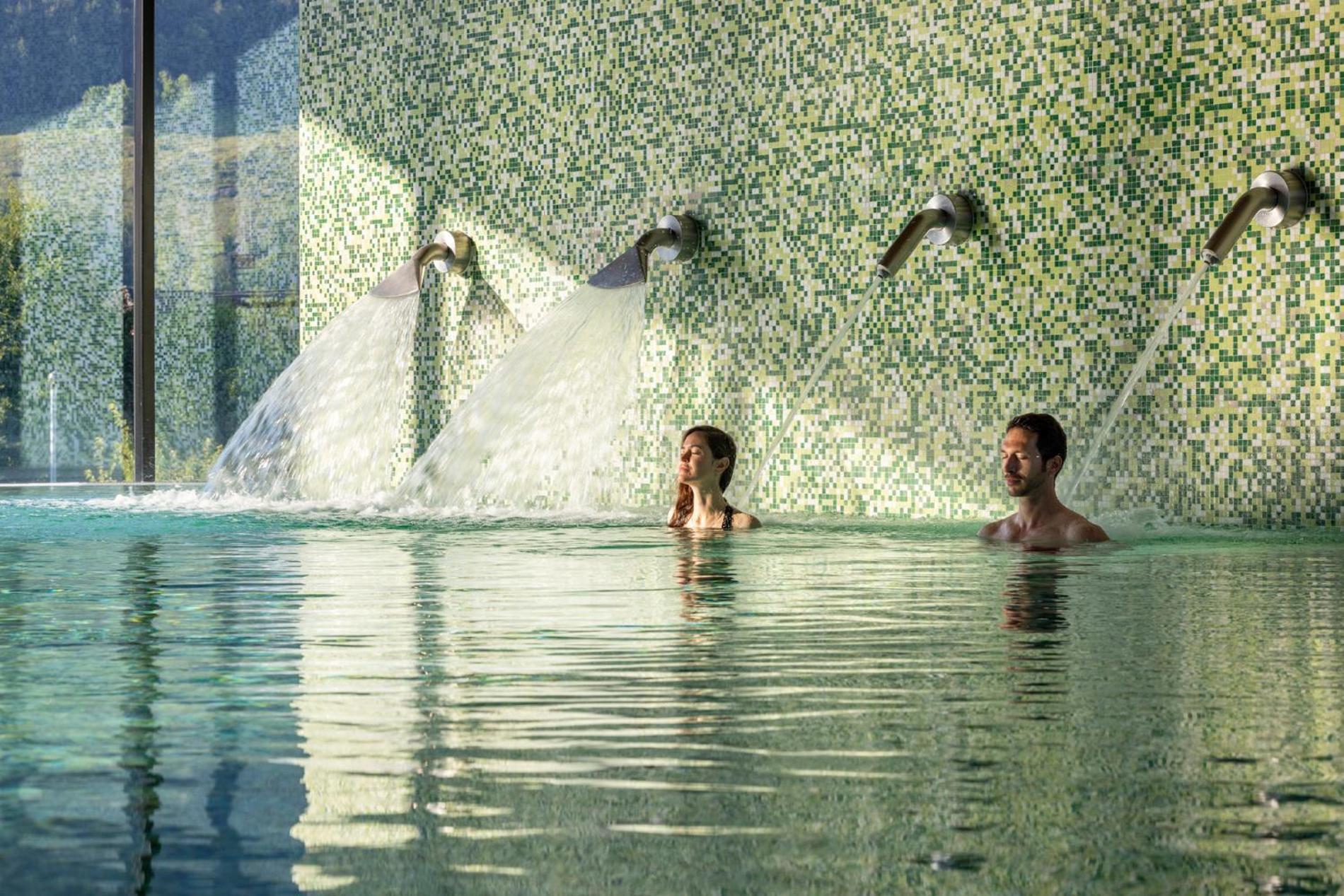 Cailler & Bains De La Gruyere Hotel 4*